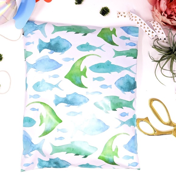 25 10X13 Marine Fish Poly Mailers PRICE IS FIRM - Picture 6 of 7